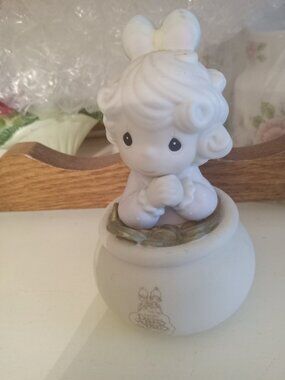 Precious Moments Figurine - "You Are the End of My Rainbow" - 1994